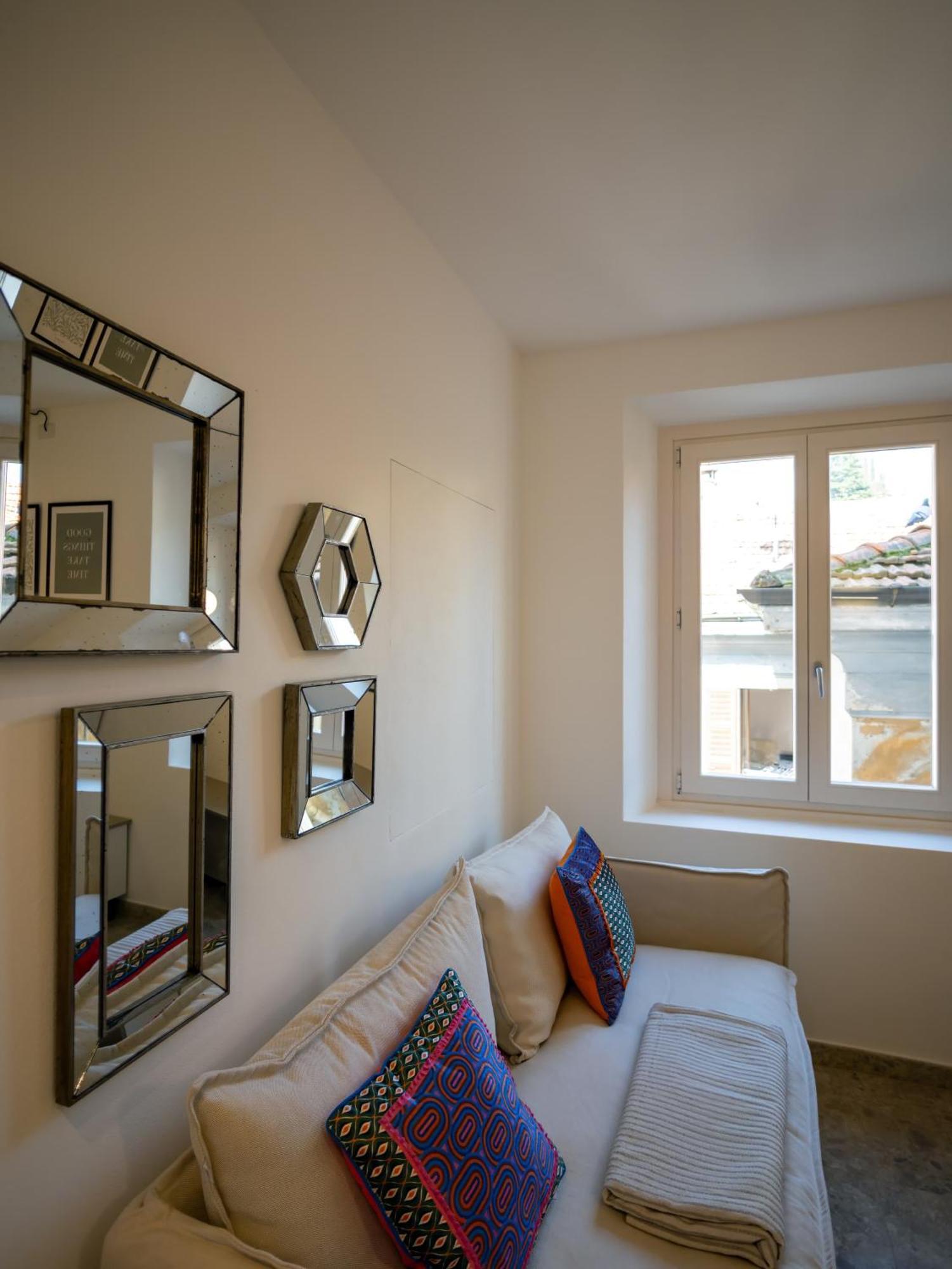 Apartment Nicole Menaggio Luaran gambar